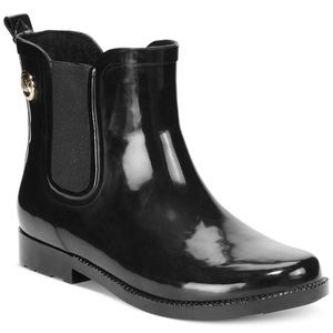 Micheal kors rain boots